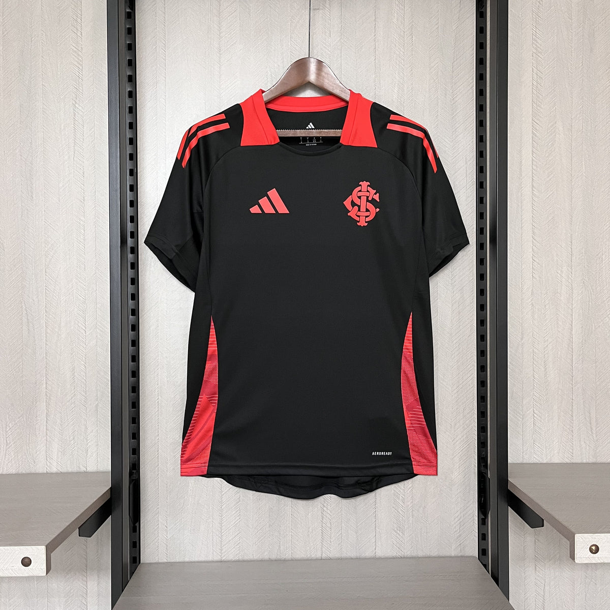 2025/26 Internacional Training Jersey Black Jersey