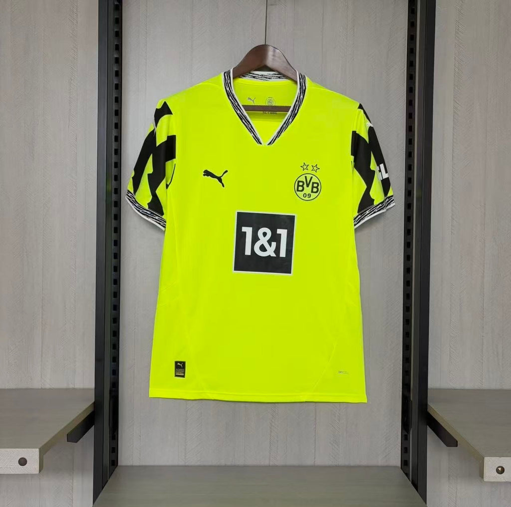 2025/26 Dortmund Fluorescent Green Jersey
