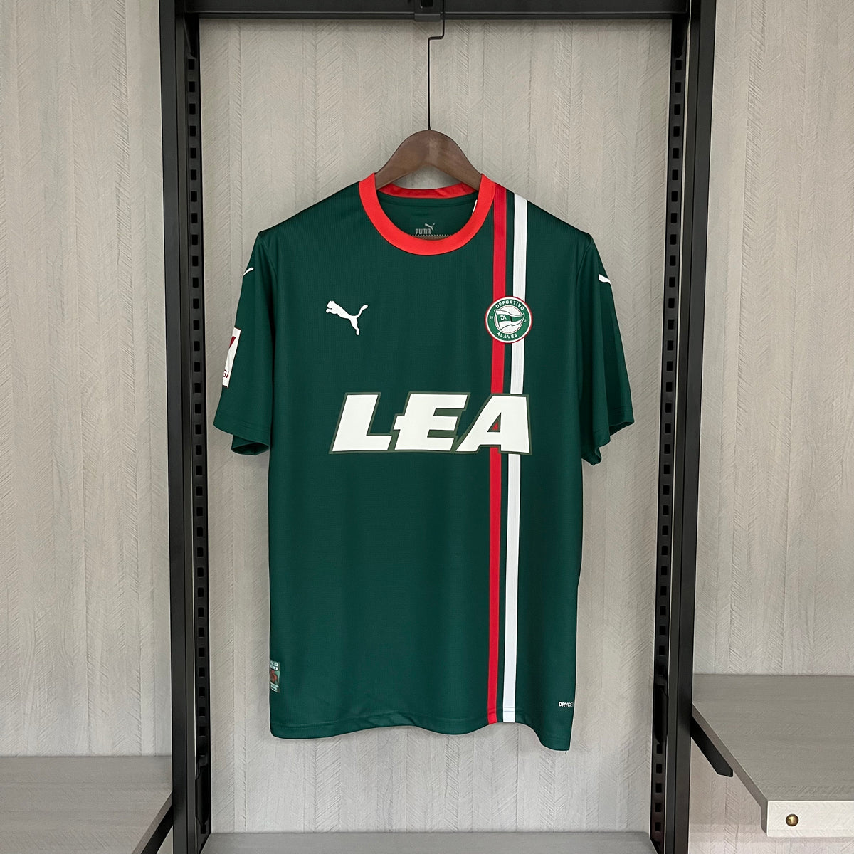 2023/24 Deportivo Alavés Away