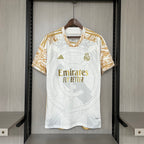 2023/24 Real Madrid Special Edition Platinum