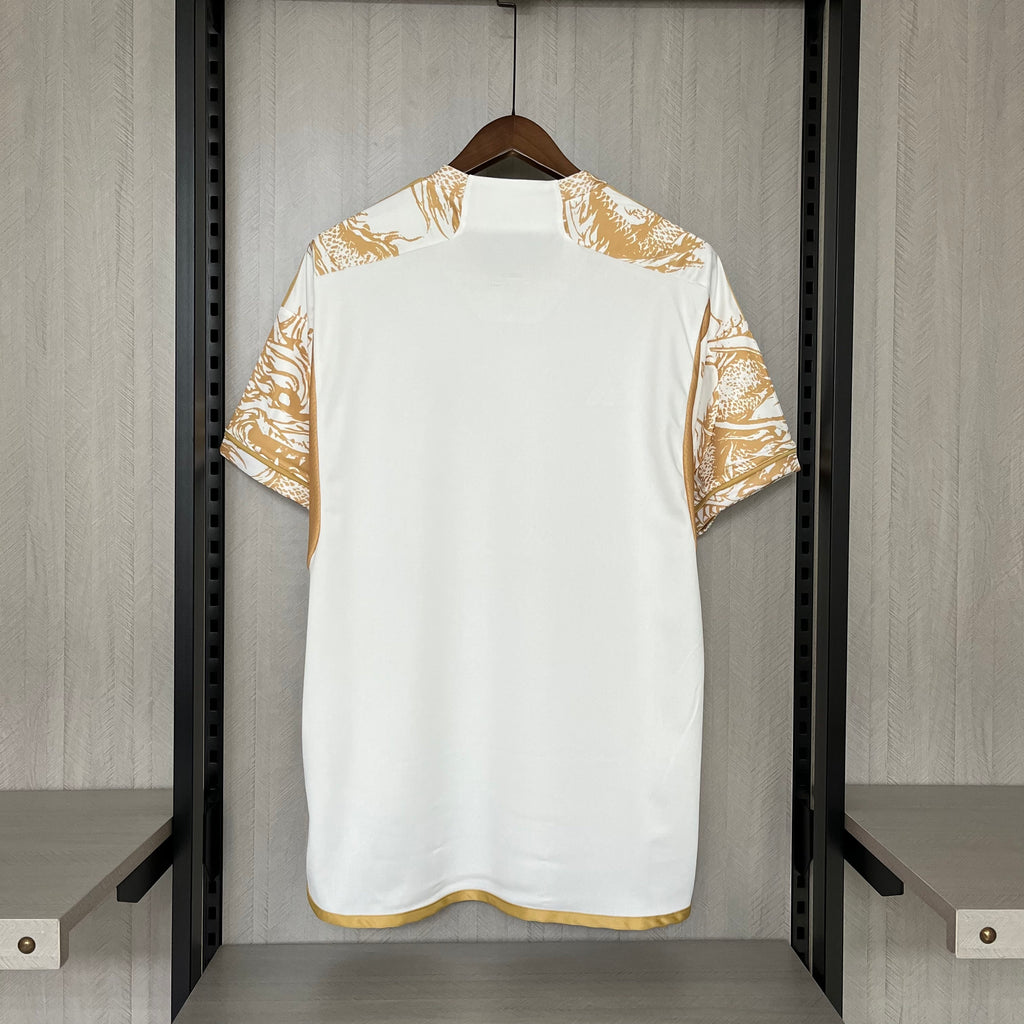 2023/24 Real Madrid Special Edition Platinum