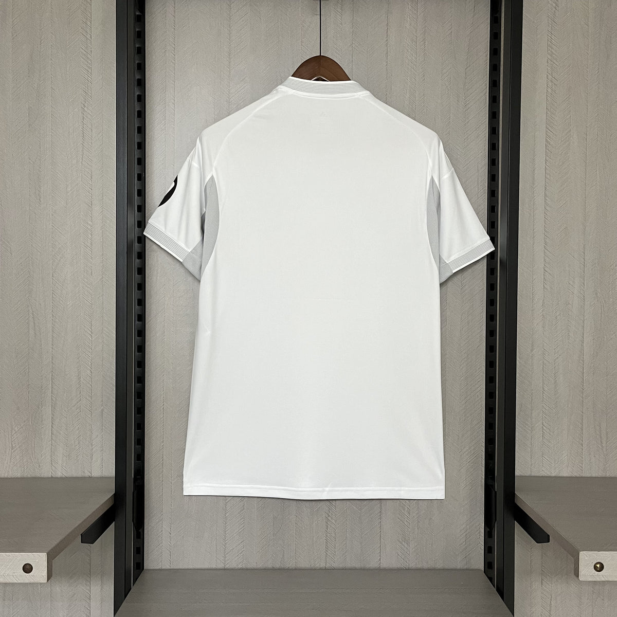 2025/26 Real Madrid home jersey